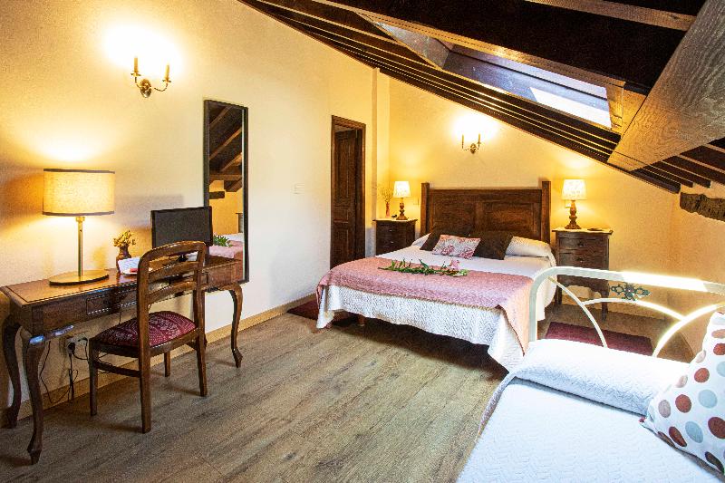 스탠다드 트리플 룸, La Casona De Tresgrandas