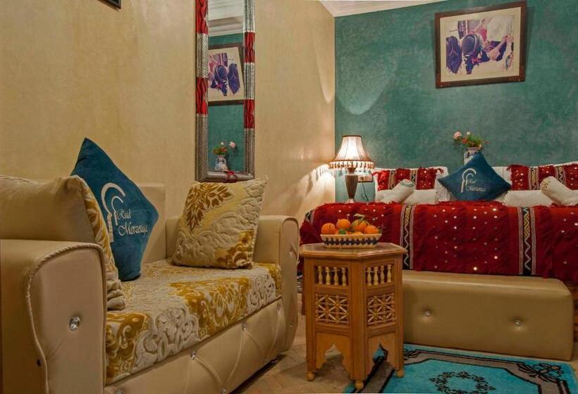 اتاق استاندارد با چشم‌انداز استخر, Riad Merzouga