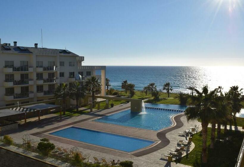 Номер Стандарт Вид на Море, Capital Coast Resort And Spa