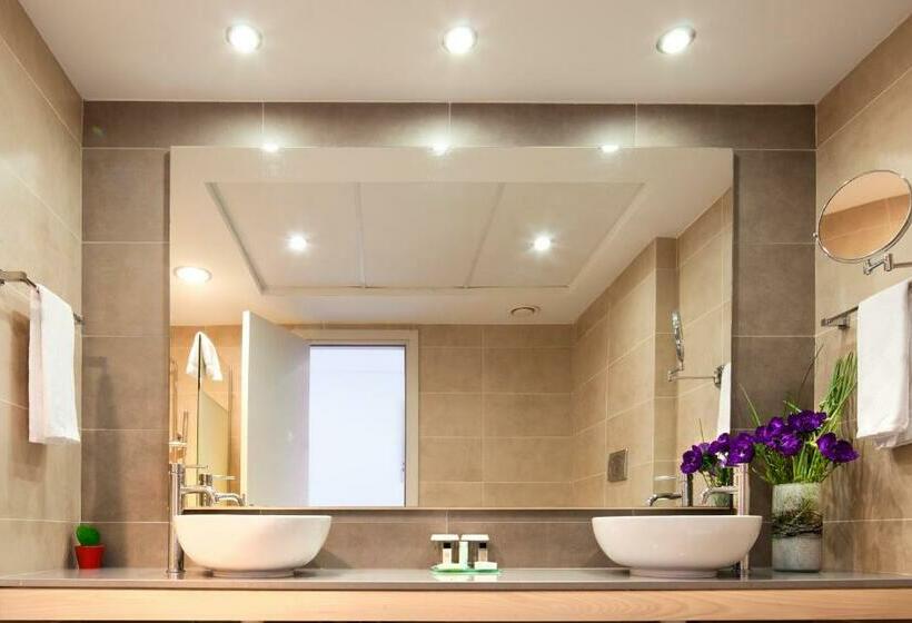 Номер Комфорт, Capital Coast Resort And Spa