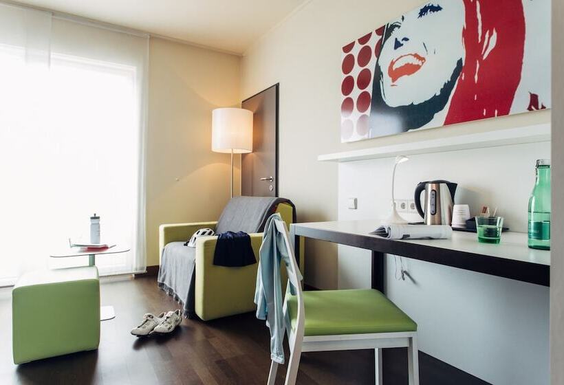 Номер Стандарт, Harry S Home Linz Urfahr Hotel & Apartments