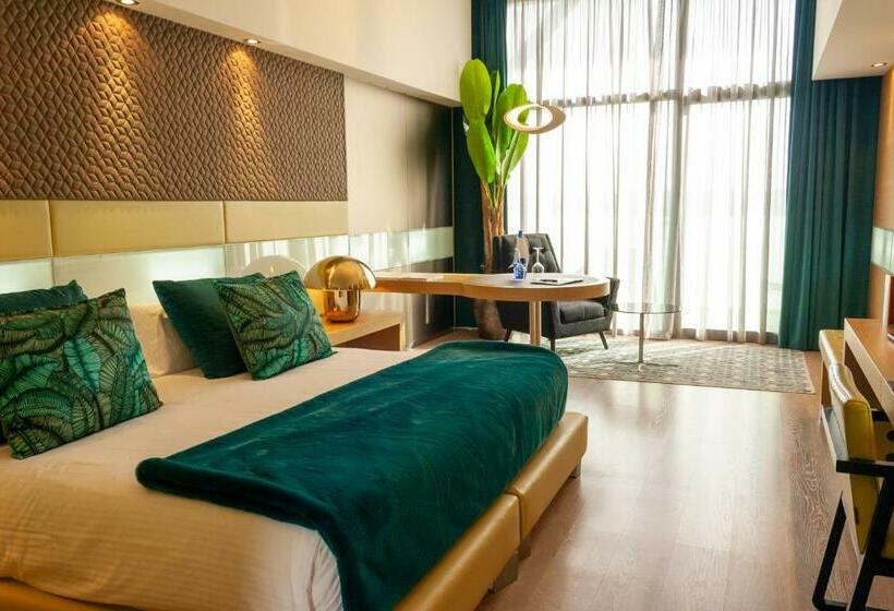 Habitación Estándar con Balcón, La Finca Resort
