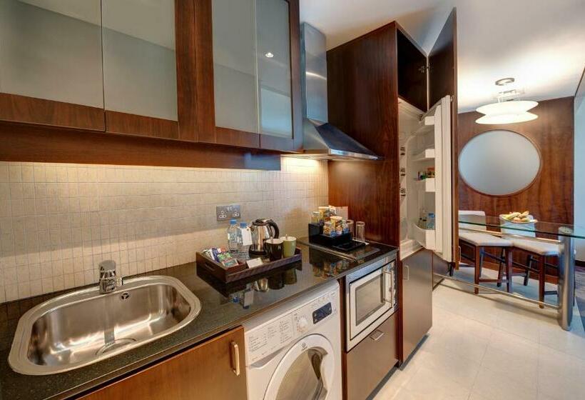 Стандартный Номер Кровать Кинг, Rose Rayhaan By Rotana   Dubai