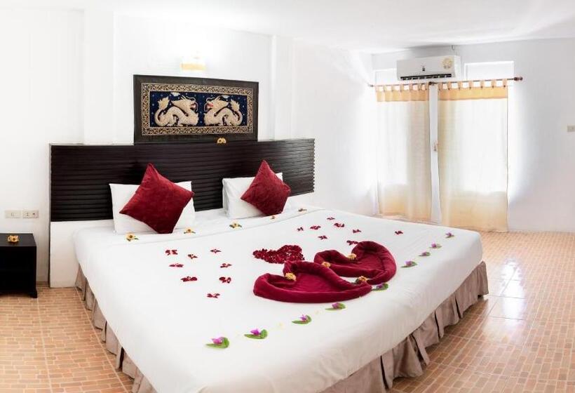 Номер Deluxe с Видом, The Palace Aonang Resort