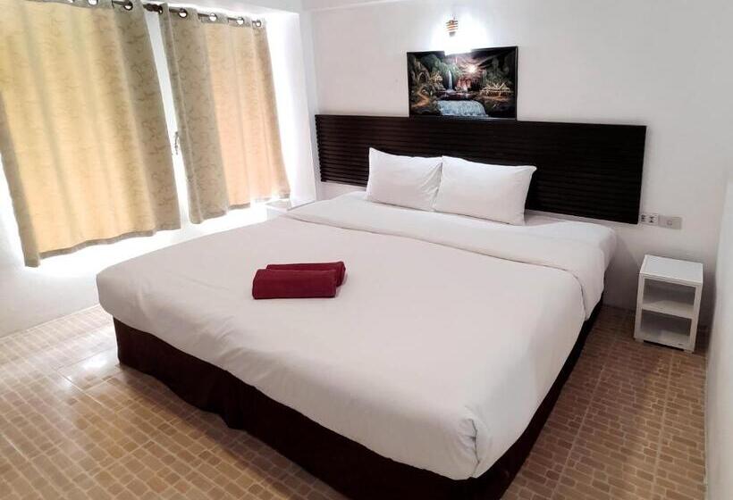 Номер Superior Вид на Город, The Palace Aonang Resort