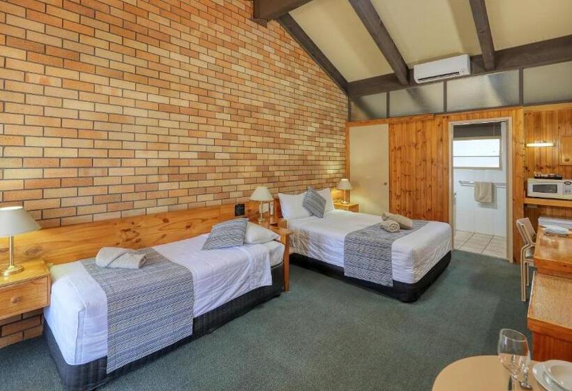 高级大房间, All Travellers Motor Inn