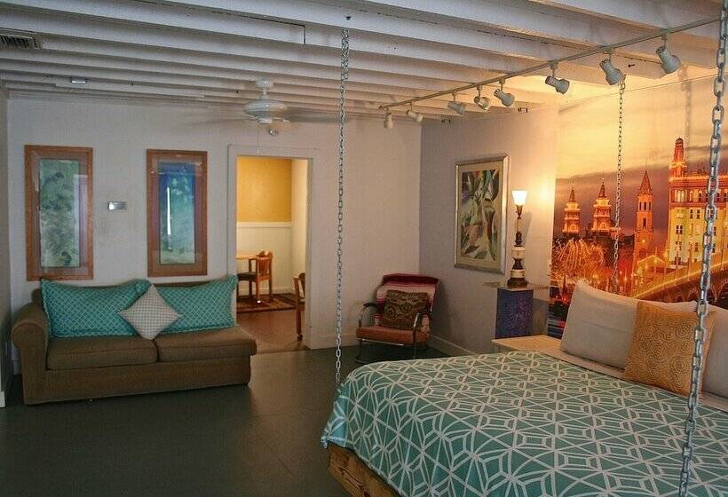 Апартаменты Deluxe 1 Спальня, The Loft At Menorcan Square