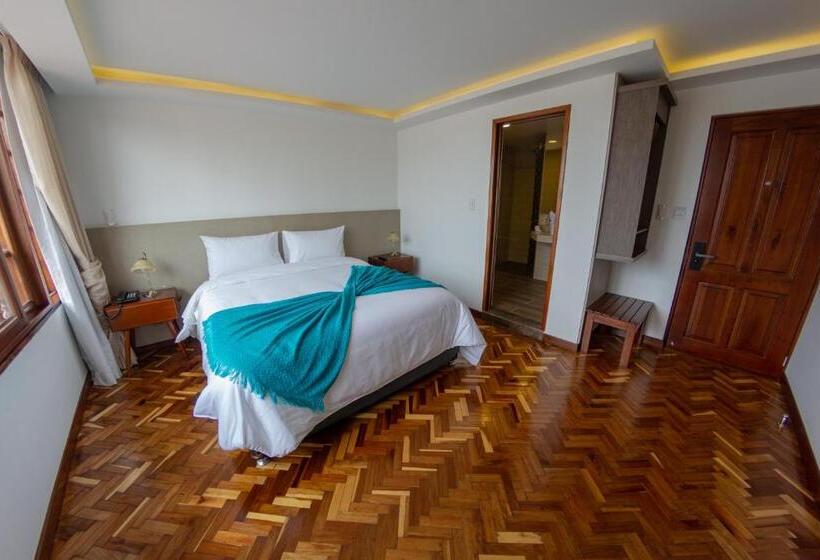 Полулюкс, Boutique San Marcos Chiquinquirá