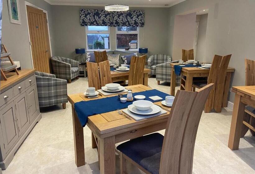 스탠다드 룸 가든 전망, Kirkwirral Guest House   Not Self Catering