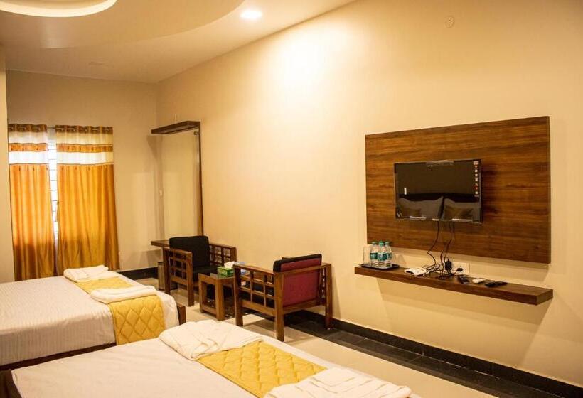豪华家庭房间, Faiz Residency