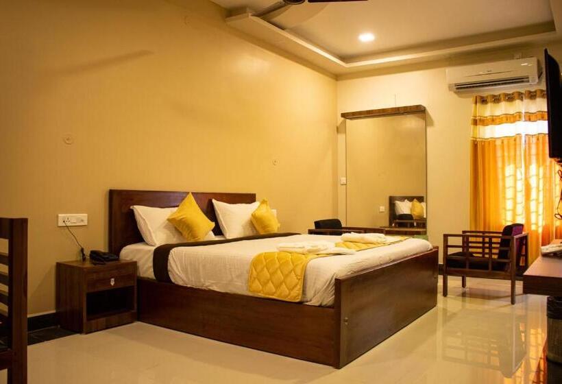 带大床的复式套间, Faiz Residency