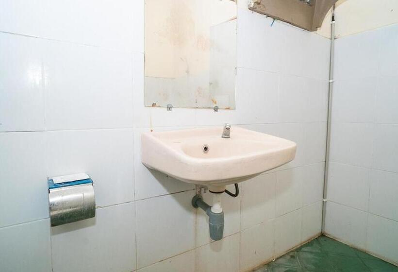 Номер Стандарт Трехместный, Reddoorz Near Kampus 3 Uty Yogyakarta