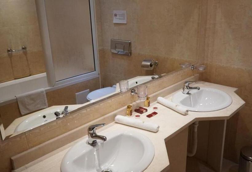 Номер Deluxe, Troyan Plaza