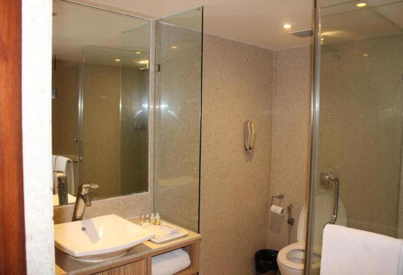 Номер Премиум, Pride Plaza Hotel, Ahmedabad