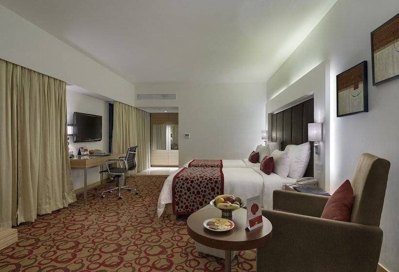 Номер Deluxe, Pride Plaza Hotel, Ahmedabad