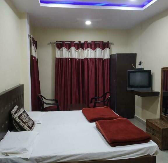 Номер Deluxe, Avadh Balrampur