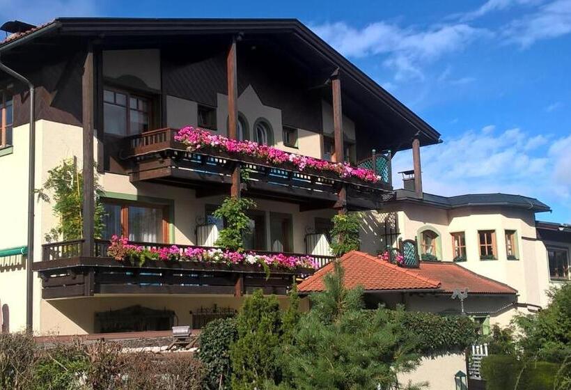 Апартаменты 1 Спальня, Dietrichsteinerhof Apartments & Rooms