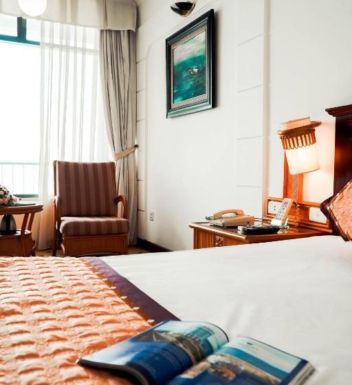 اتاق لوکس با چشم‌انداز باغ, Thang Loi Hotel Hanoi