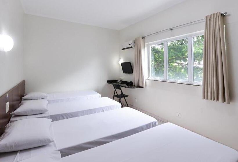 Четырехместный Номер Стандарт, Araucaria Hotel Business   Maringá