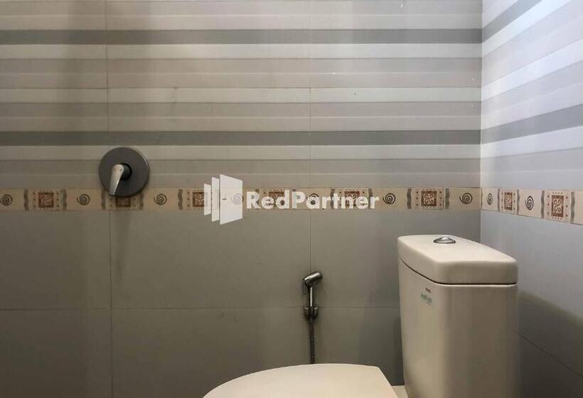 Номер Стандарт, Reddoorz At Daffi Araya