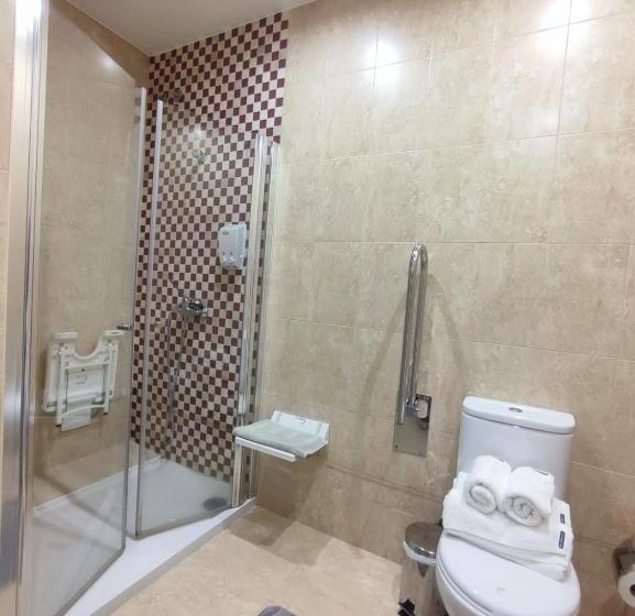 Quarto Estandar com Sacada, Naval Guest House & Bistro