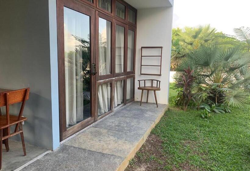 Quarto Triplo Deluxe, Vila Das águas