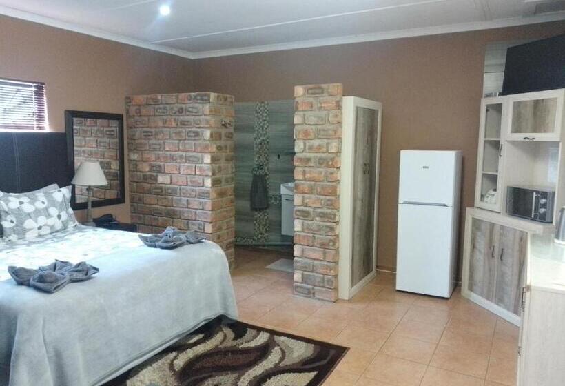 اتاق استاندارد با چشم‌انداز باغ, Aub Guesthouse   Mariental
