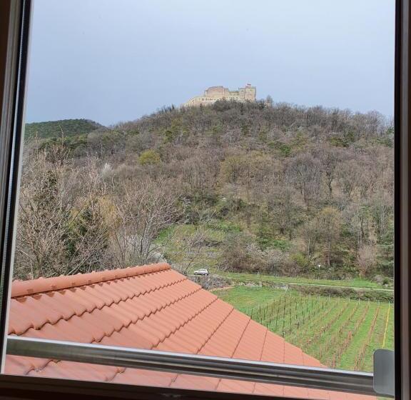 标准间, Weinhaus Paradies