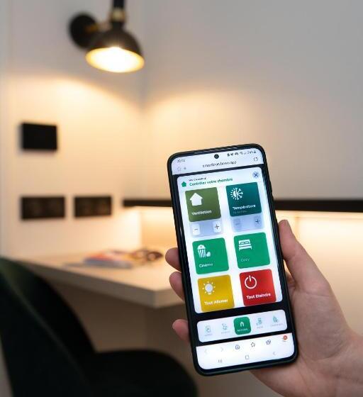 اتاق خانوادگی, Campanile Smart Lyon Est  Eurexpo Bron Aviation