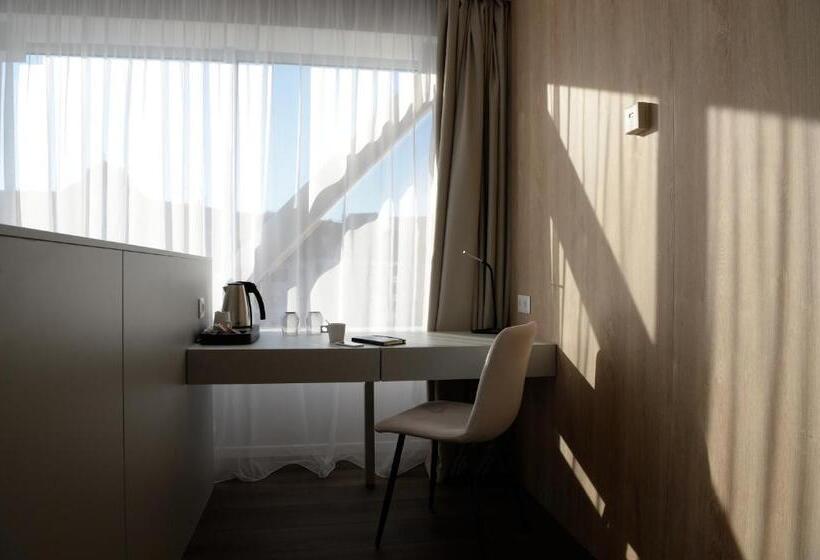 Номер Deluxe, Premier Hotel Miskolc