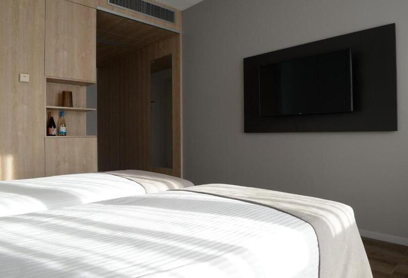 Номер Стандарт, Premier Hotel Miskolc