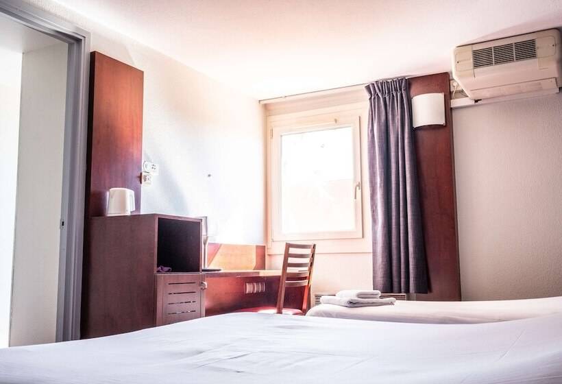 Номер Стандарт, Kyriad Bordeaux  Lormont