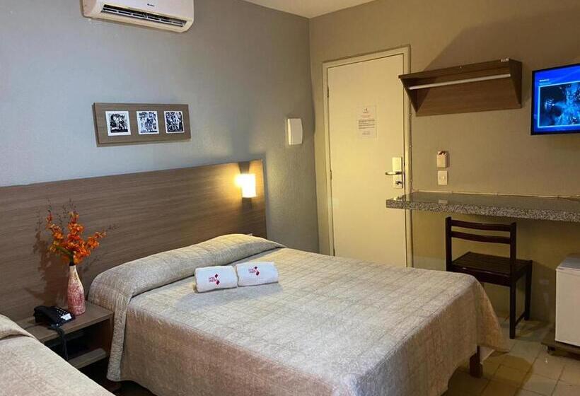 Quarto Estandar, Saveiro