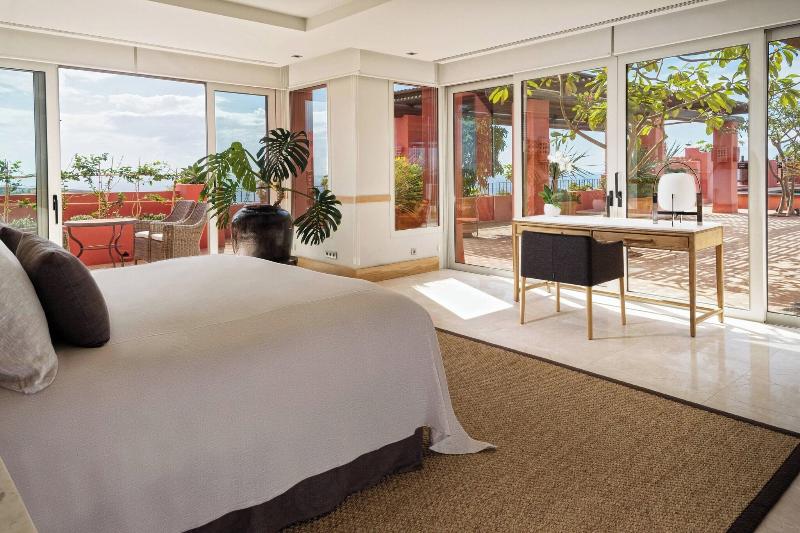 سوییت با چشم‌انداز دریا, The Ritzcarlton Tenerife, Abama