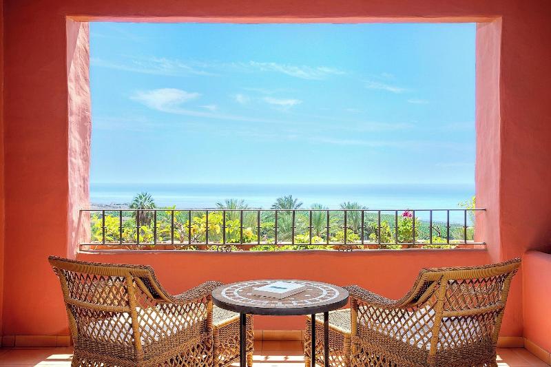 سوئیت با تخت بزرگ, The Ritzcarlton Tenerife, Abama