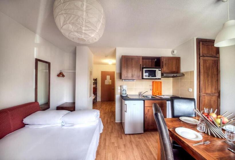 Студия Стандарт, Zenitude Hôtel Résidences L Acacia Lourdes