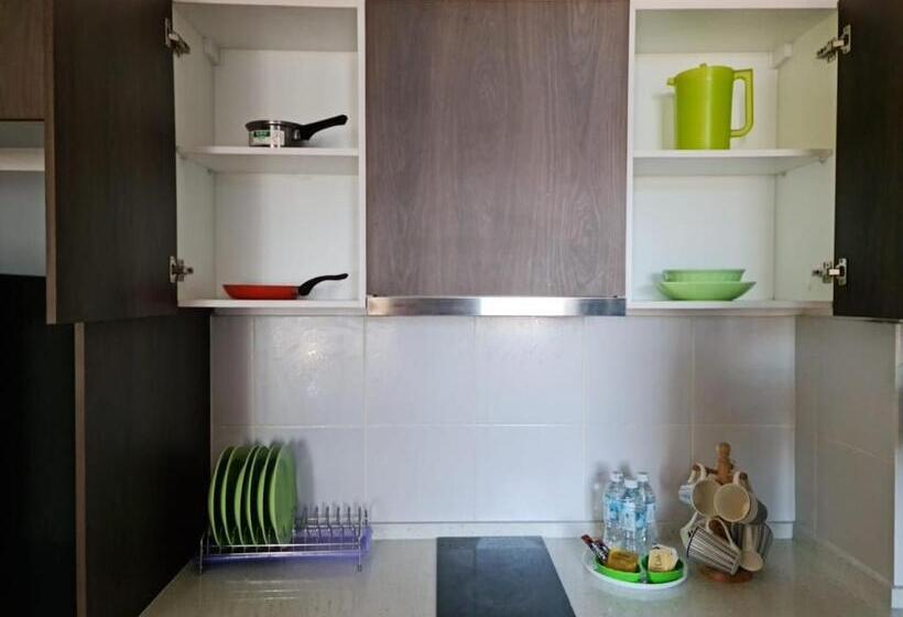 패밀리 스위트, Zulanie Suite Troika Residence, Spacious And Cozy With Pool, Free Wifi & Netflix In Golden Triangle