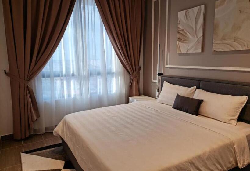 패밀리 스위트, Zulanie Suite Troika Residence, Spacious And Cozy With Pool, Free Wifi & Netflix In Golden Triangle