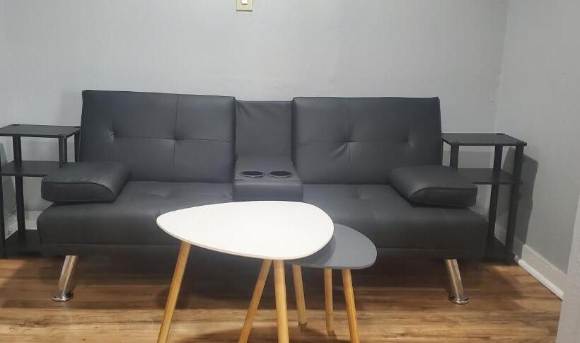 Номер Deluxe, Travelers Inn