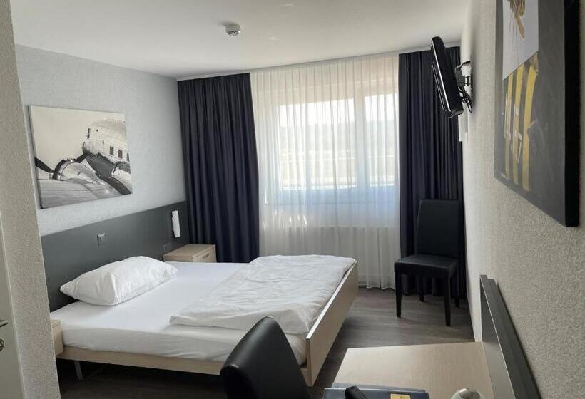 Номер Комфорт, Airporthotel Grenchen