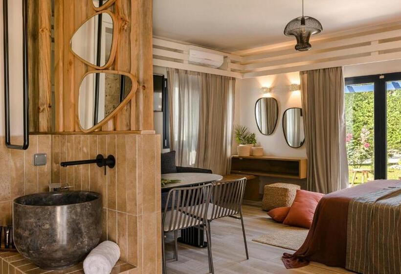 디럭스 패밀리 룸, Avithos Resort