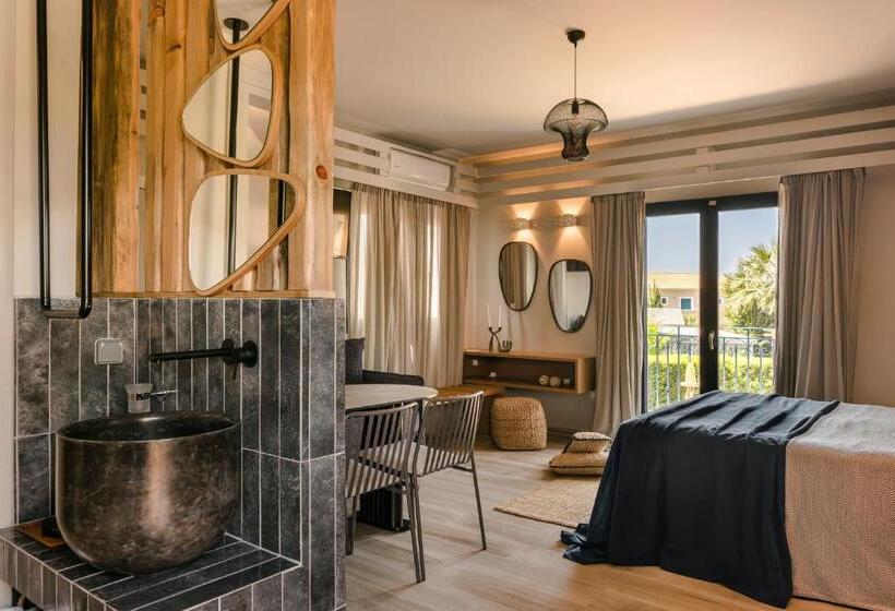 디럭스 패밀리 룸, Avithos Resort