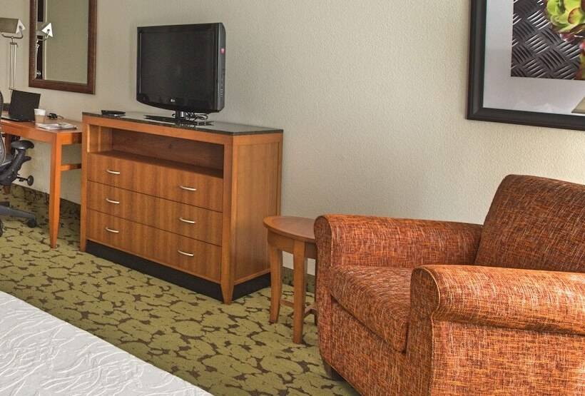 스탠다드 룸, Hilton Garden Inn Huntsville/space Center