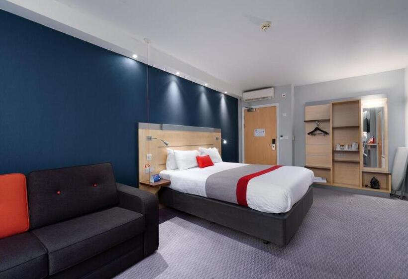 Номер Стандарт Адаптированный для Инвалидов, Holiday Inn Express Burnley M65 Jct 10, An Ihg
