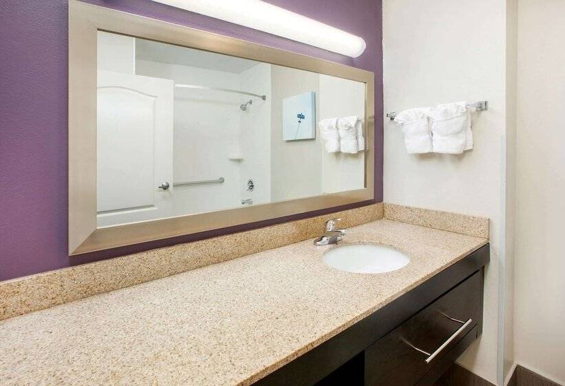Номер Deluxe, La Quinta By Wyndham Cincinnati Airport Florence