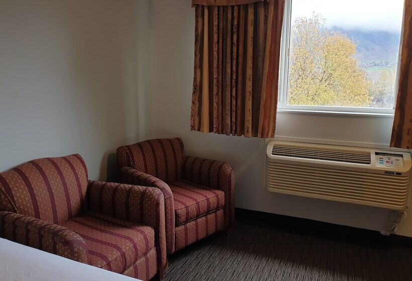 غرفه قياسيه سريرين مزدوجين, Riverland Inn & Suites