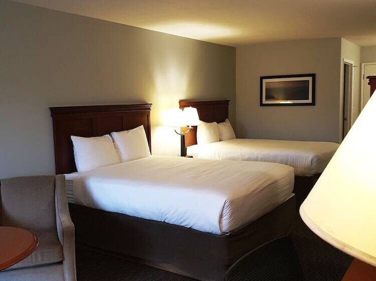 ２ダブルベッドのスタンダードルーム, Riverland Inn & Suites