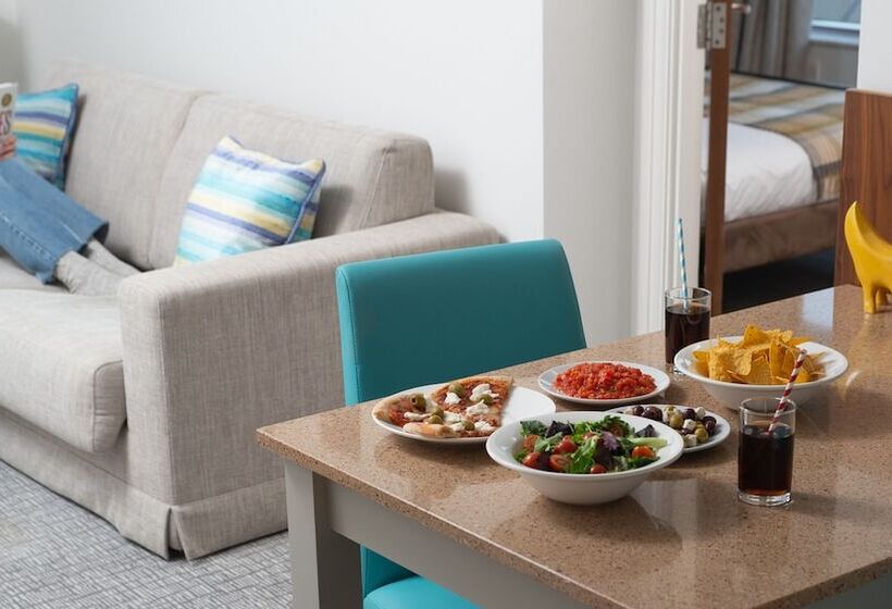 스위트, Staybridge Suites Liverpool, An Ihg