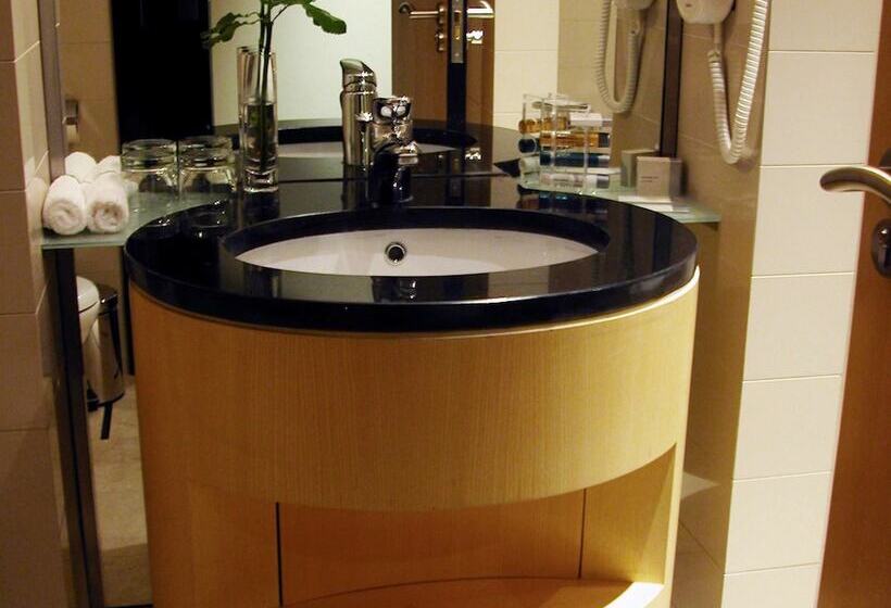 Люкс Superior, Novotel Riyadh Al Anoud