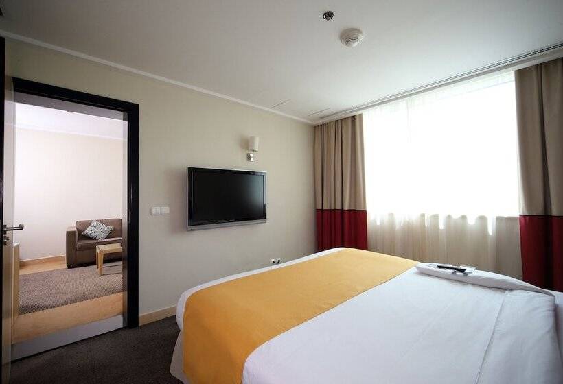 Suíte Superior, Novotel Riyadh Al Anoud